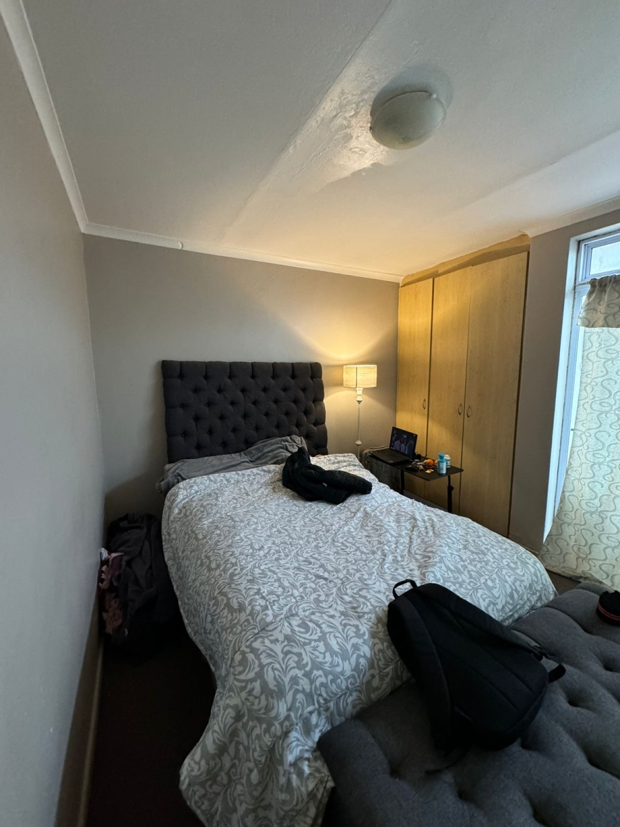 2 Bedroom Property for Sale in Whispering Pines Western Cape